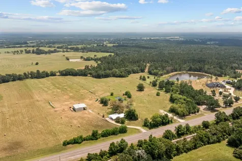 8279 State Highway 19 S Lovelady TX 75851