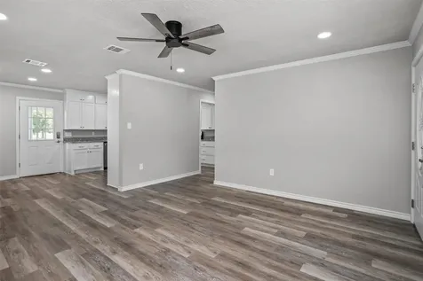 8279 State Highway 19 S Lovelady TX 75851