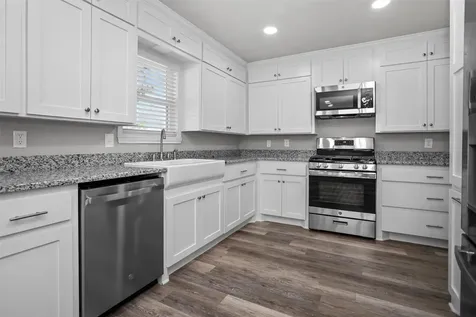 8279 State Highway 19 S Lovelady TX 75851