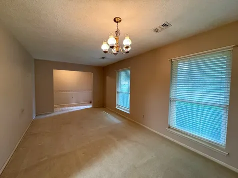 229 Hickory Drive Huntsville TX 77340