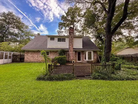 229 Hickory Drive Huntsville TX 77340