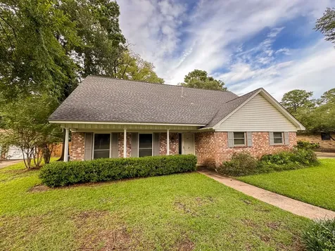 229 Hickory Drive Huntsville TX 77340