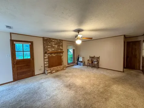 229 Hickory Drive Huntsville TX 77340
