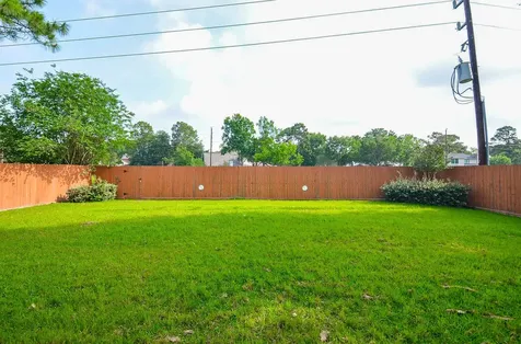 16526 Rainbow Lake Road Houston TX 77095