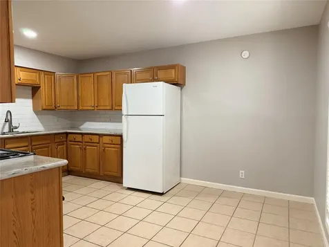 2102 5th Avenue N 3 Texas City TX 77590