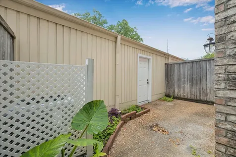 608 Augusta Drive 608 Houston TX 77057