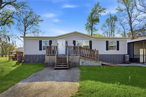 88 County Road 1333 Liberty TX 77575