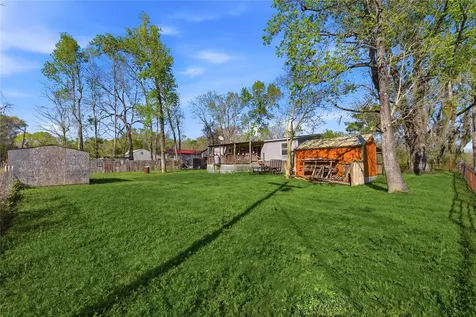 88 County Road 1333 Liberty TX 77575