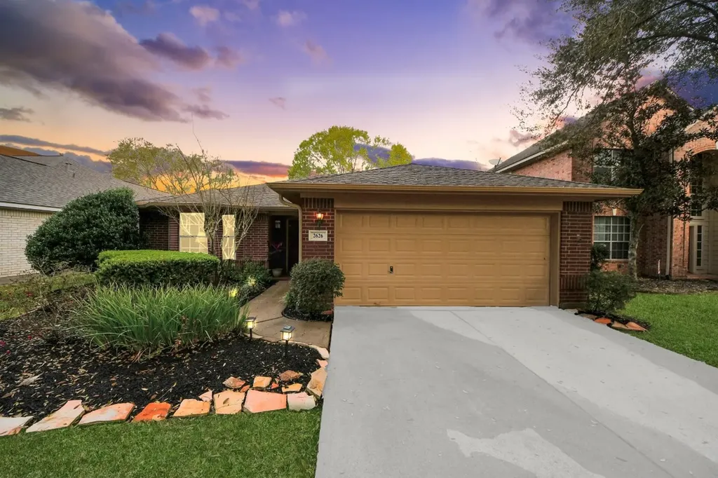 2626 Falling Forest Court Richmond TX 77406