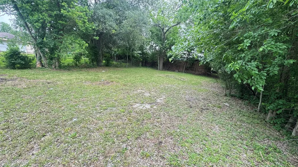 7734 Booker Street Houston TX 77028