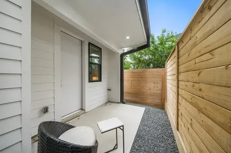 3511 Hutchins Street Houston TX 77004