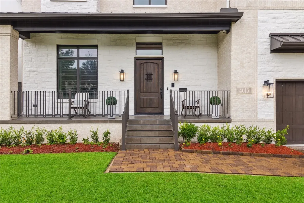 4615 Verone Street Bellaire TX 77401
