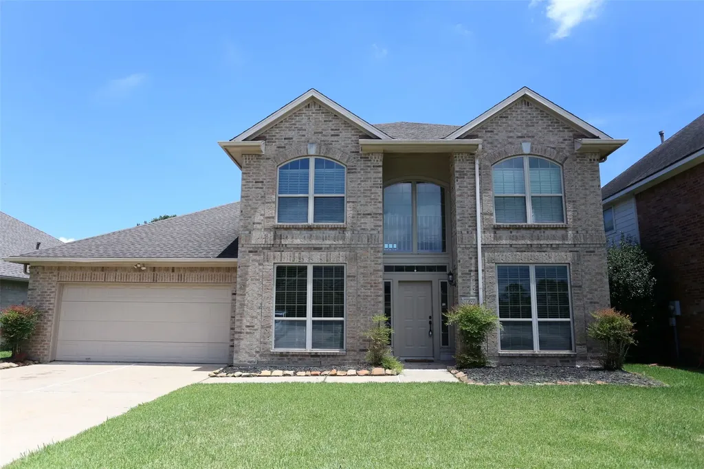 3327 Summerwood Lane Pearland TX 77584