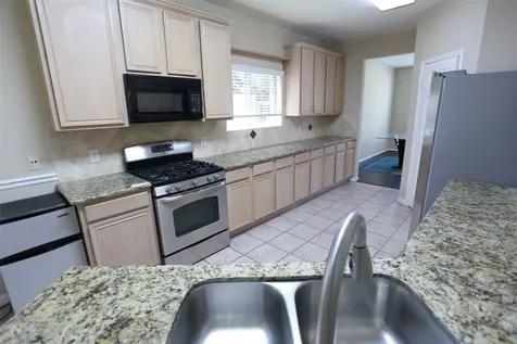 3327 Summerwood Lane Pearland TX 77584