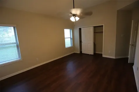 3327 Summerwood Lane Pearland TX 77584