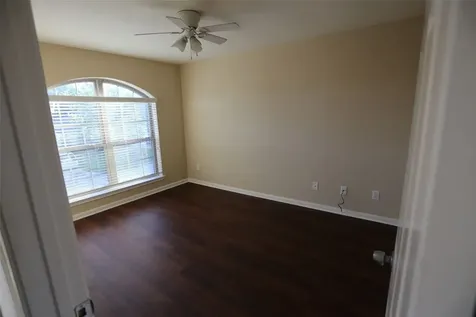 3327 Summerwood Lane Pearland TX 77584