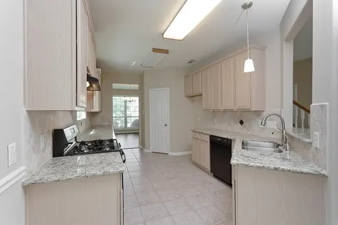 3327 Summerwood Lane Pearland TX 77584