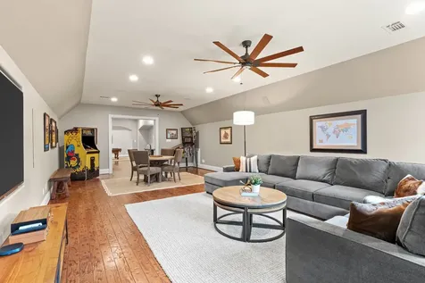 15 Sterling Dale Place The Woodlands TX 77382