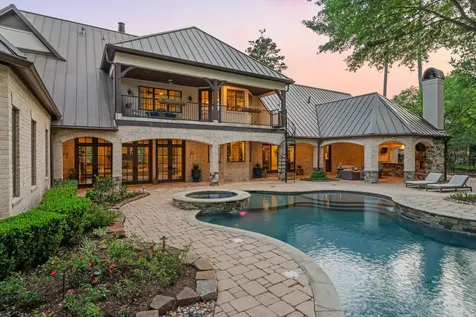 15 Sterling Dale Place The Woodlands TX 77382