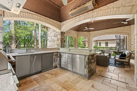 15 Sterling Dale Place The Woodlands TX 77382