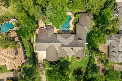 15 Sterling Dale Place The Woodlands TX 77382