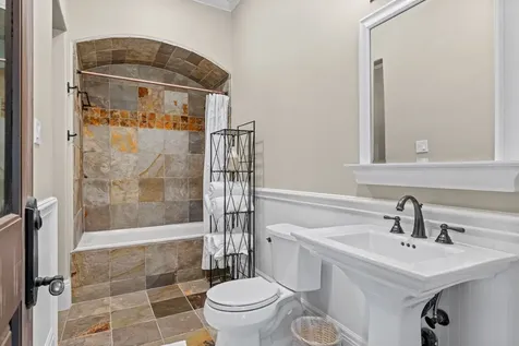 15 Sterling Dale Place The Woodlands TX 77382