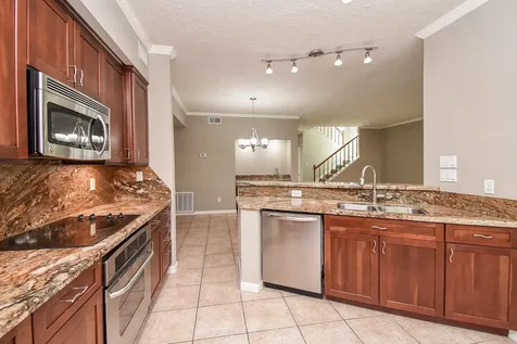 9400 Doliver Drive 56 Houston TX 77063