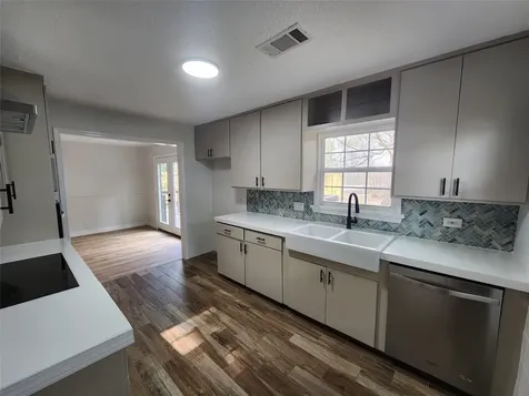7311 Fm 2403 Road Alvin TX 77511