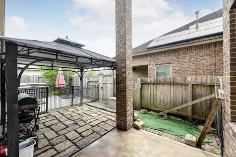 13207 Davenport Hills Lane Humble TX 77346