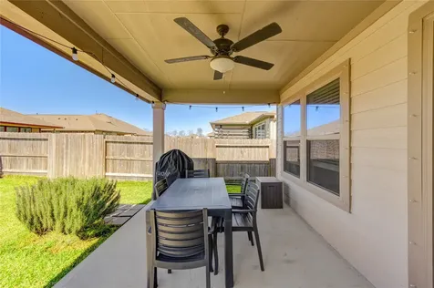 10314 Russell Pines Drive Rosharon TX 77583