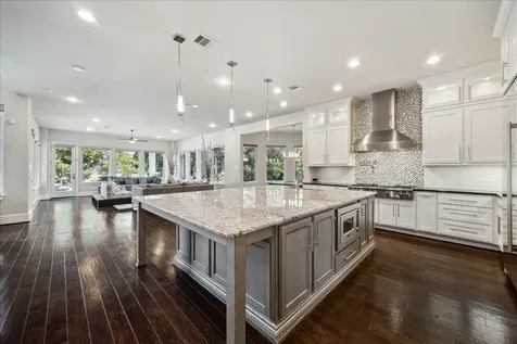 79 Amber Hollow Court Sugar Land TX 77479