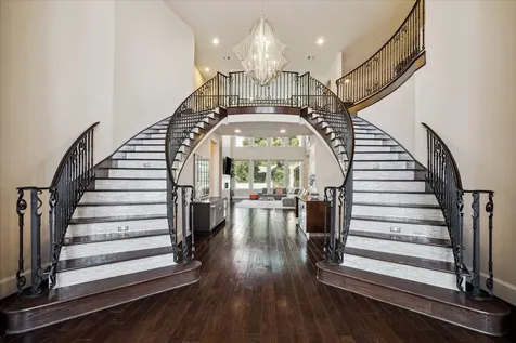 79 Amber Hollow Court Sugar Land TX 77479