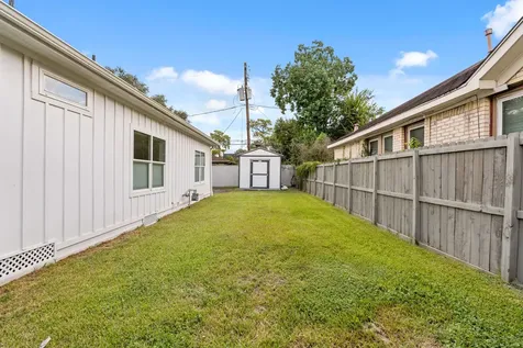2801 Rosewood Street Houston TX 77004