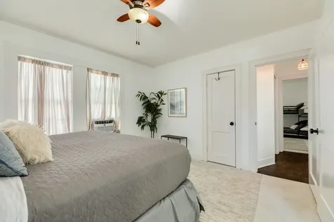4417 Avenue R Galveston TX 77550