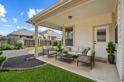 25026 Lakecrest Glen Drive Katy TX 77493