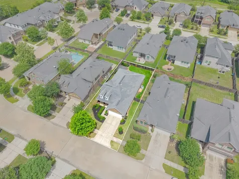 25026 Lakecrest Glen Drive Katy TX 77493
