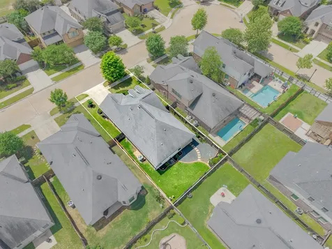 25026 Lakecrest Glen Drive Katy TX 77493