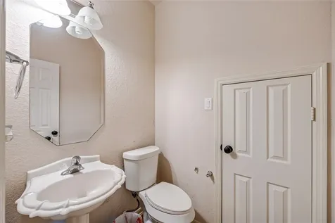 10502 Raven Crossing Lane Houston TX 77089