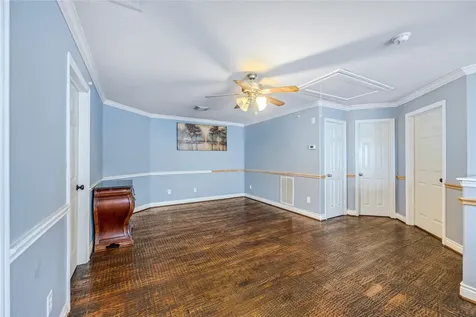 10502 Raven Crossing Lane Houston TX 77089