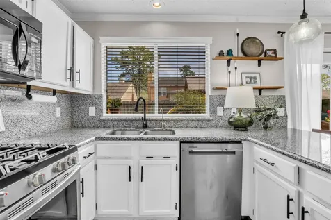 9415 Towerstone Drive Spring TX 77379