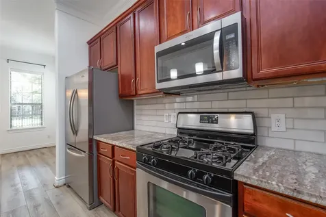 9147 Lago Crest Drive Houston TX 77054
