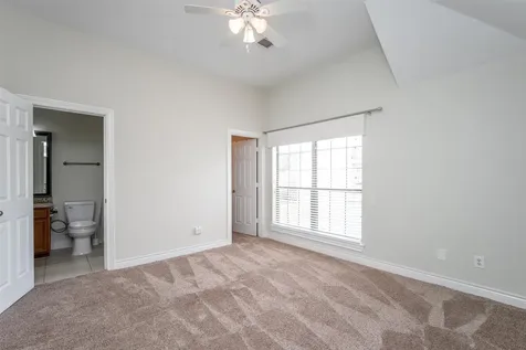 9147 Lago Crest Drive Houston TX 77054