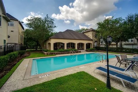 9147 Lago Crest Drive Houston TX 77054