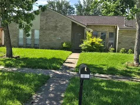 1911 Hilton Head Drive Missouri City TX 77459