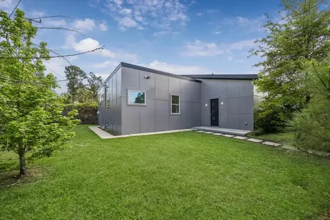 1562 Cheshire Lane Houston TX 77018