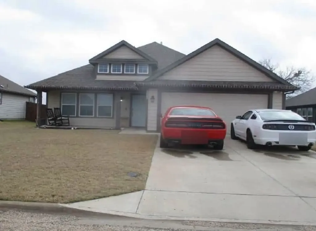 305 Sunnyside Drive Trenton TX 75490