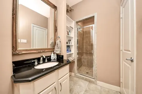 5217 Lillian Street Houston TX 77007