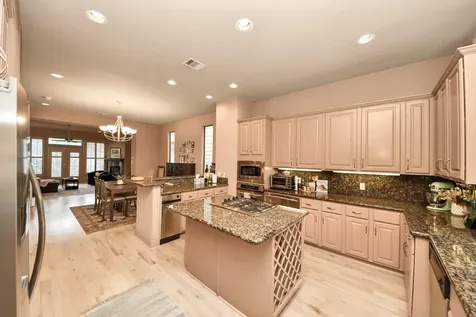 5217 Lillian Street Houston TX 77007