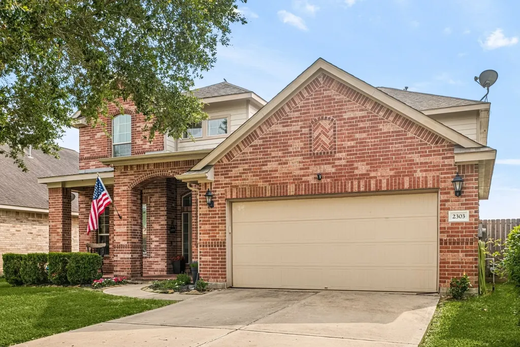 2303 Crescent Water Rosenberg TX 77471