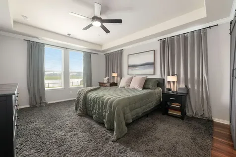 2303 Crescent Water Rosenberg TX 77471
